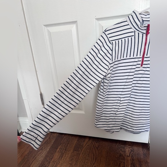 Vineyard Vines 1/2 Zip Top - Picture 7 of 7